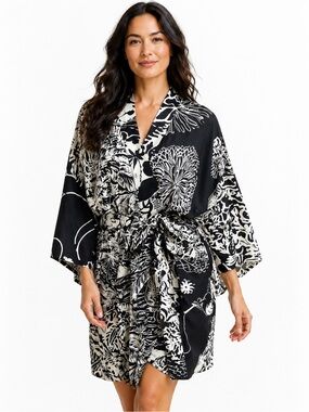 Jams World Rayon Kimono Robe Black White Art Print Resort Cover Up M
